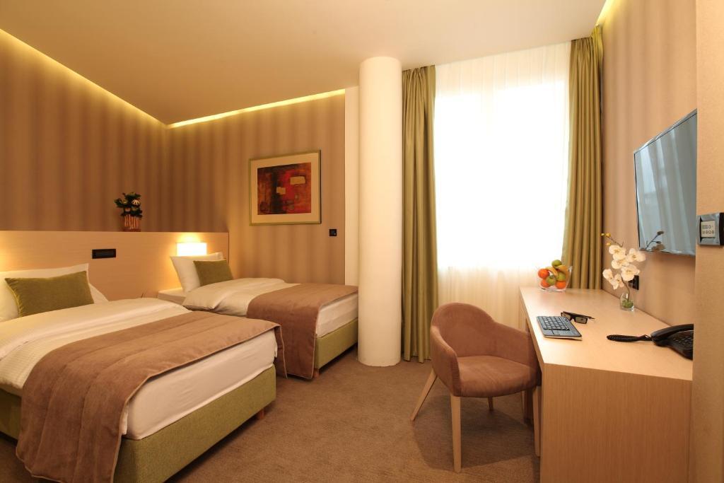 Hotel Argo بلغراد المظهر الخارجي الصورة
