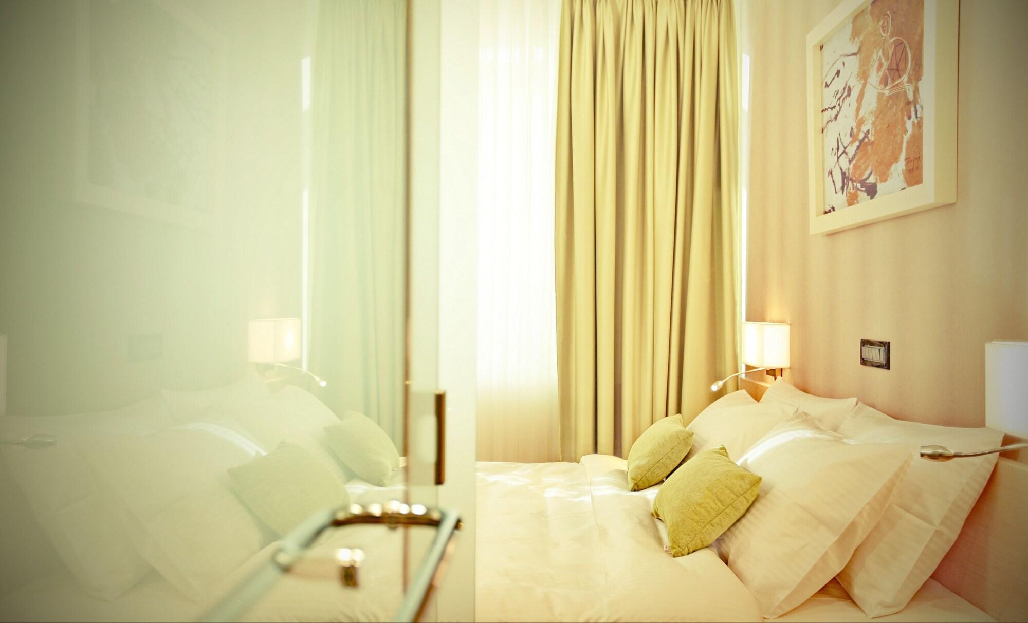Hotel Argo بلغراد المظهر الخارجي الصورة